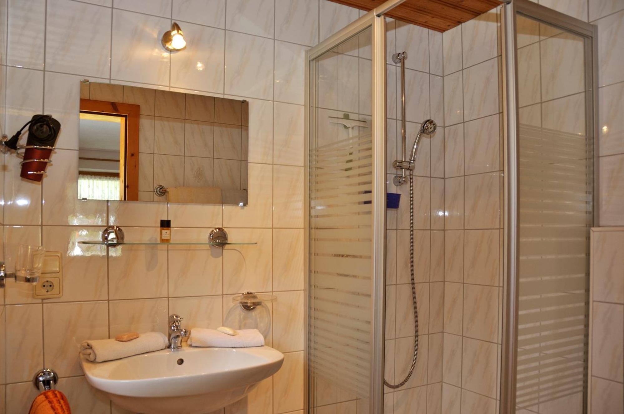 Haus Alpenruh Hotel Sankt Leonhard im Pitztal Buitenkant foto